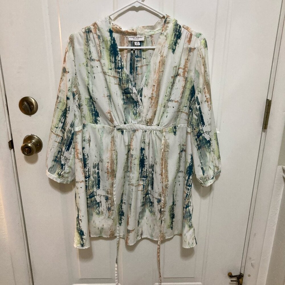 Liz Lange Maternity Tunic Blouse Shirt